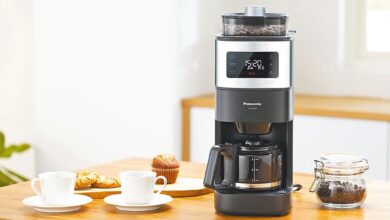 Panasonic推出全自動雙研磨美式咖啡機（NC-A701）（見圖），擁有雙研磨刀頭，將咖啡豆均勻研磨，完整呈現原豆的極致口感，讓追求咖啡口感又想兼顧荷包的消費族群，在家都能享受極品咖啡。（Panasonic提供）